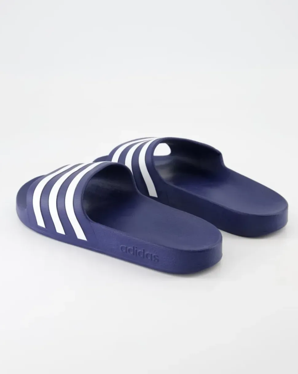 Adilette Aqua Pantoletten in Blau