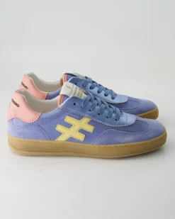 A032 Sneaker in Blau