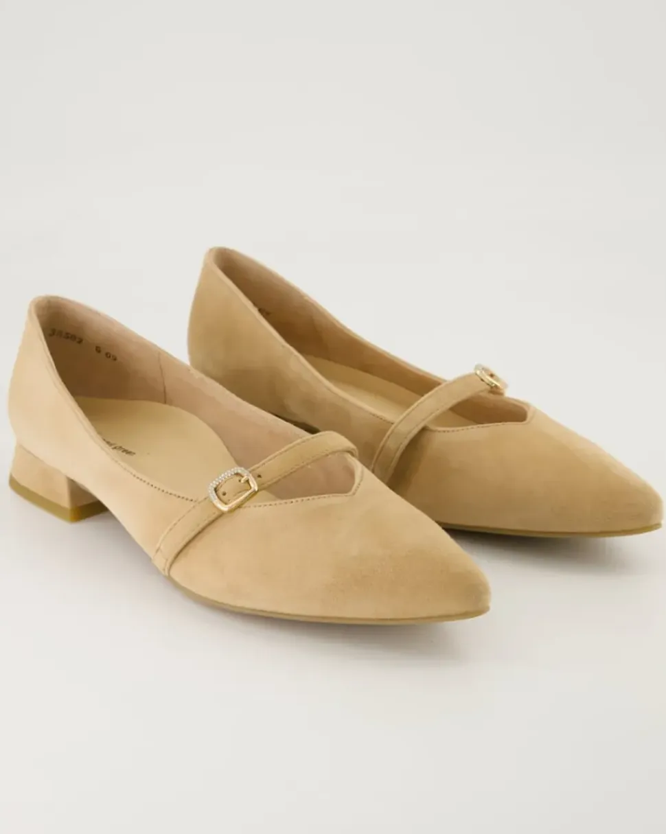 1083-015 Ballerinas in Beige
