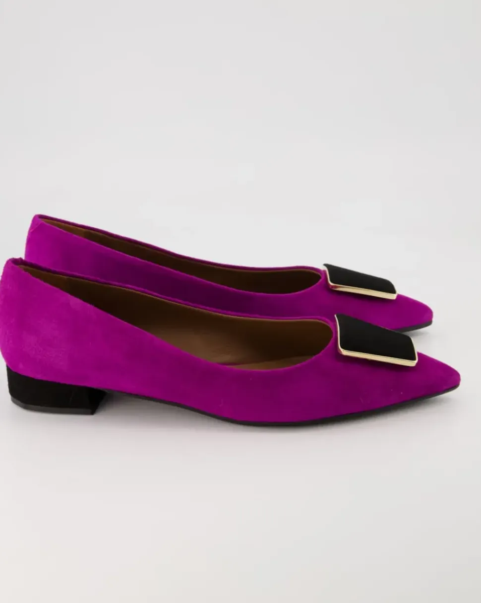 202 Ballerinas in Lila