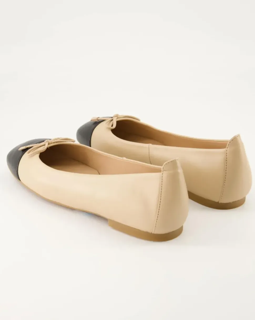 Belle Ballerinas in Beige