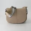 Bestie Saddle Handtasche in Beige