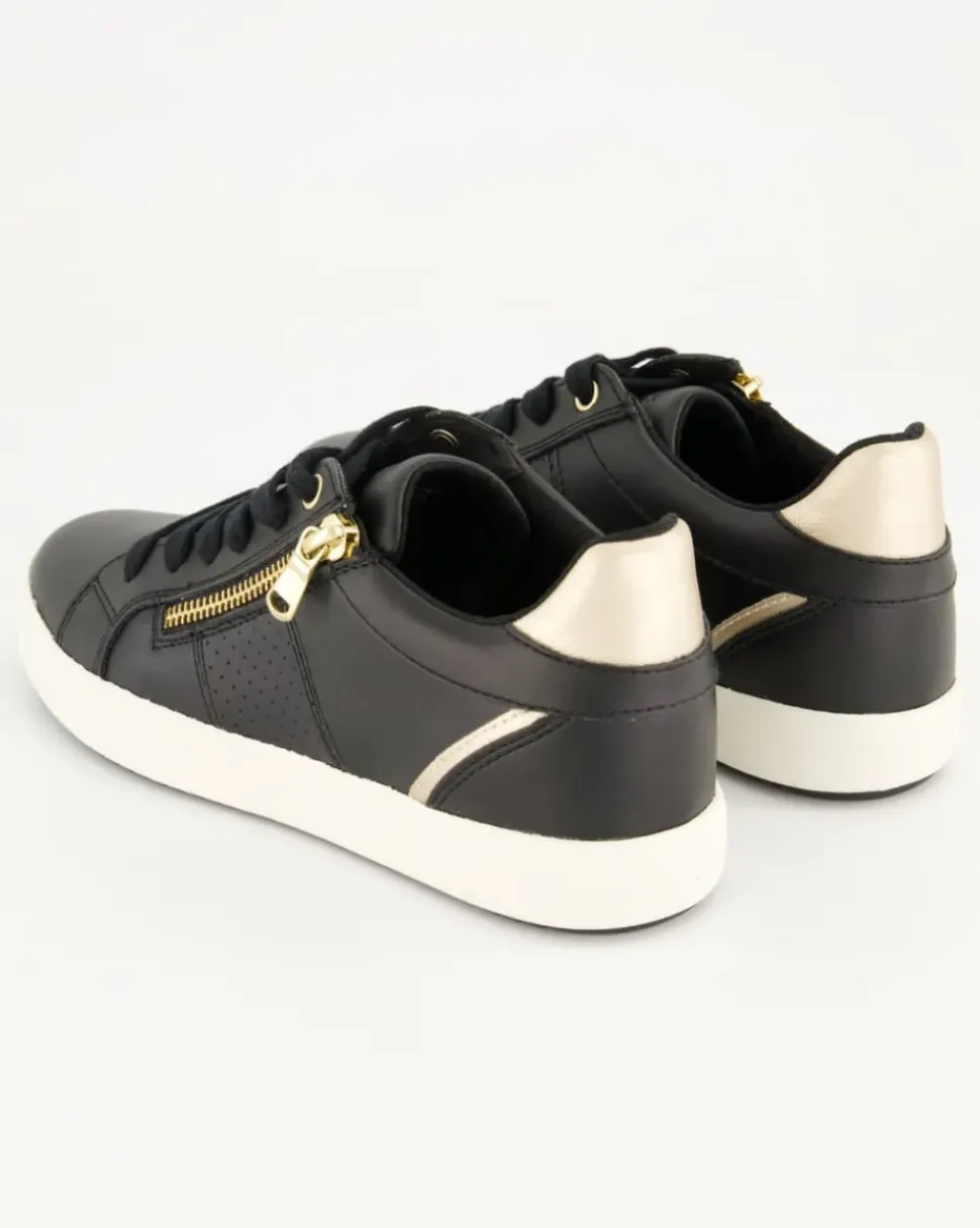 Blomiee E Schnürschuhe in Schwarz