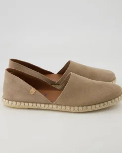 Carmen Serraje Espadrilles in Beige