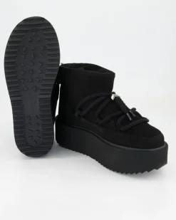 Classic Low Platform Stiefeletten in Schwarz