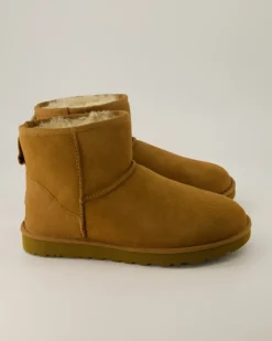 Classic Mini Winterstiefel in Beige