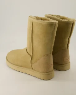 Classic Short II Winterschuhe in Beige