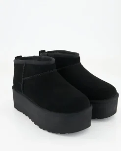 Classic Ultra Mini Platform Winterschuhe in Schwarz