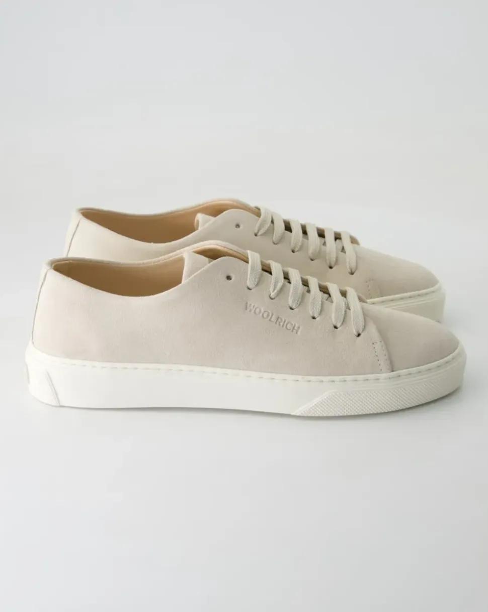 Cloud Court Sneaker in Beige