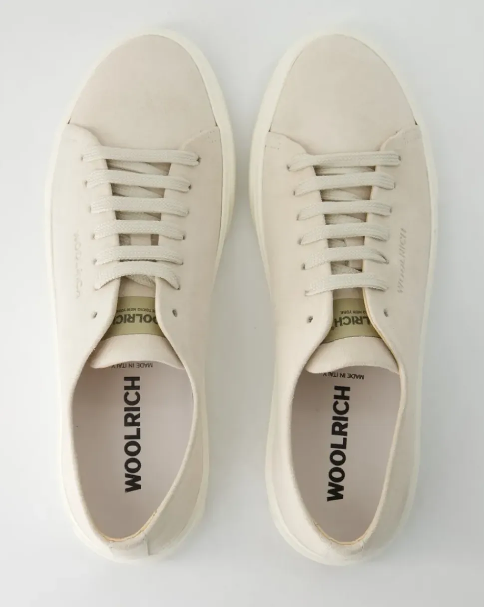 Cloud Court Sneaker in Beige