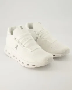 Cloudnova Sportschuhe in Weiß