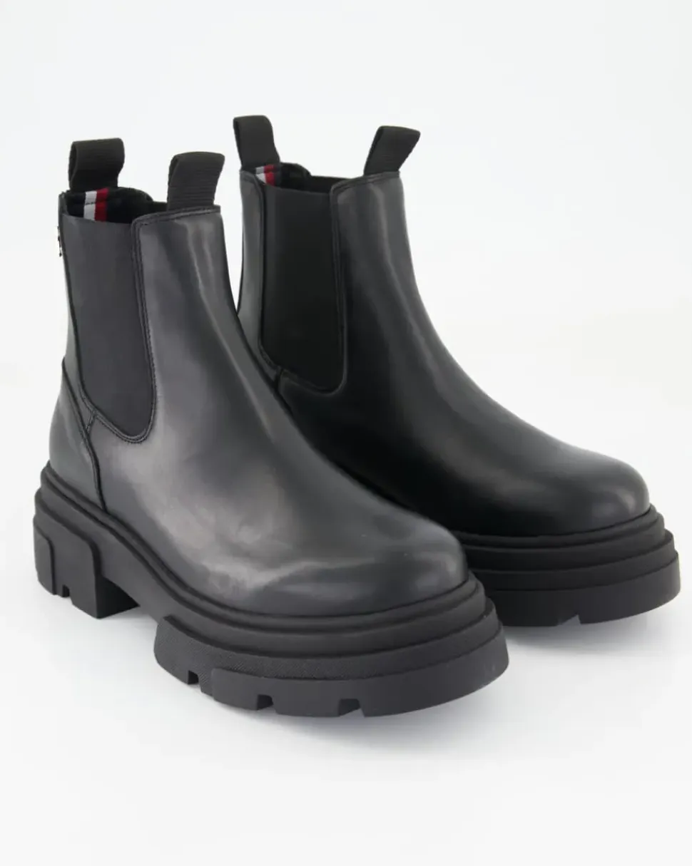 Combat Leather Low Chelsea Chelsea Boots in Schwarz