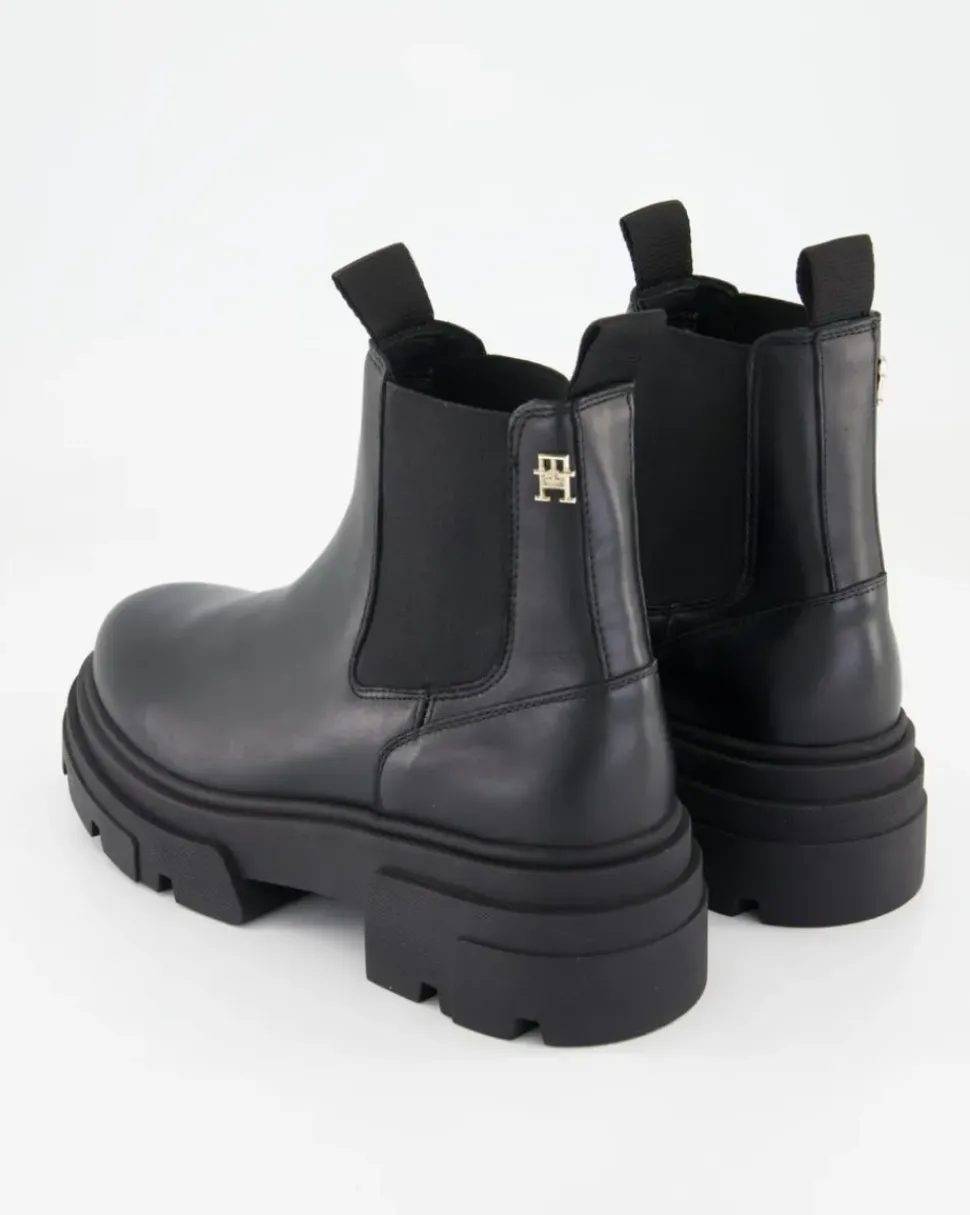 Combat Leather Low Chelsea Chelsea Boots in Schwarz