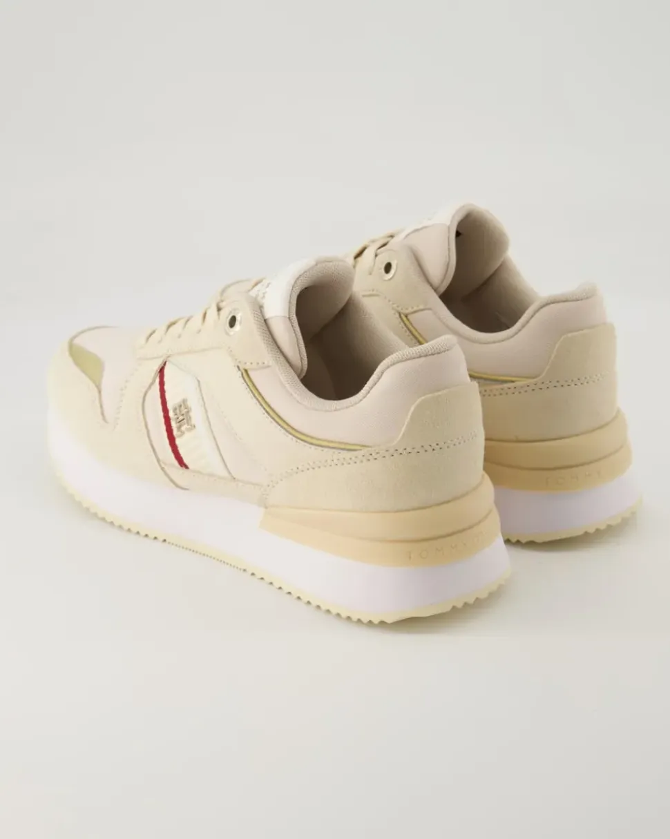 Corp Sneaker in Beige