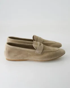 D0660001-271 Slipper in Beige