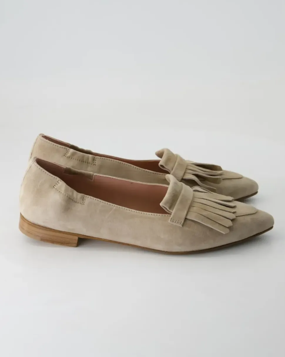 D0170004-547 Slipper in Beige