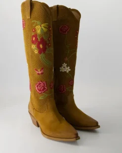 DX2030-403 Stiefel in Braun