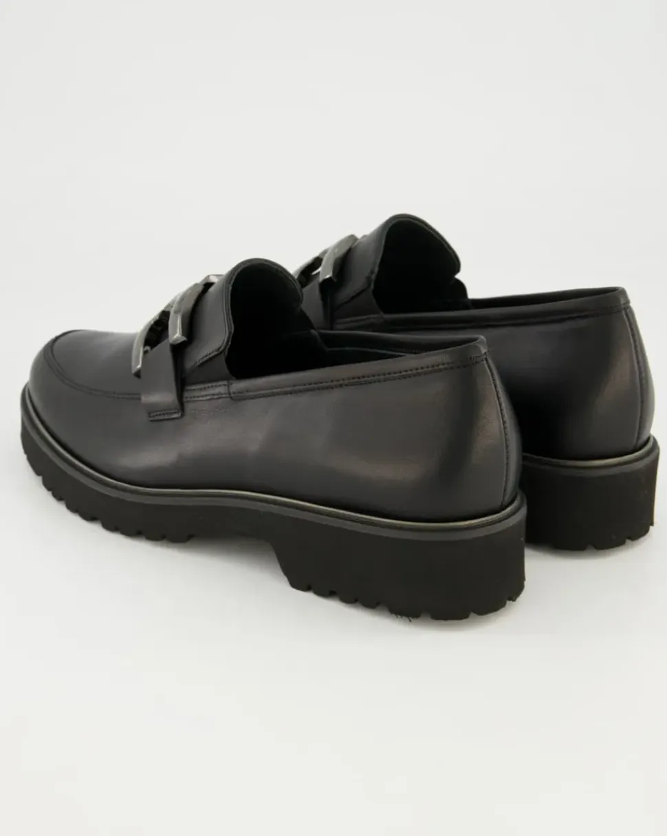 Elena Slipper in Schwarz