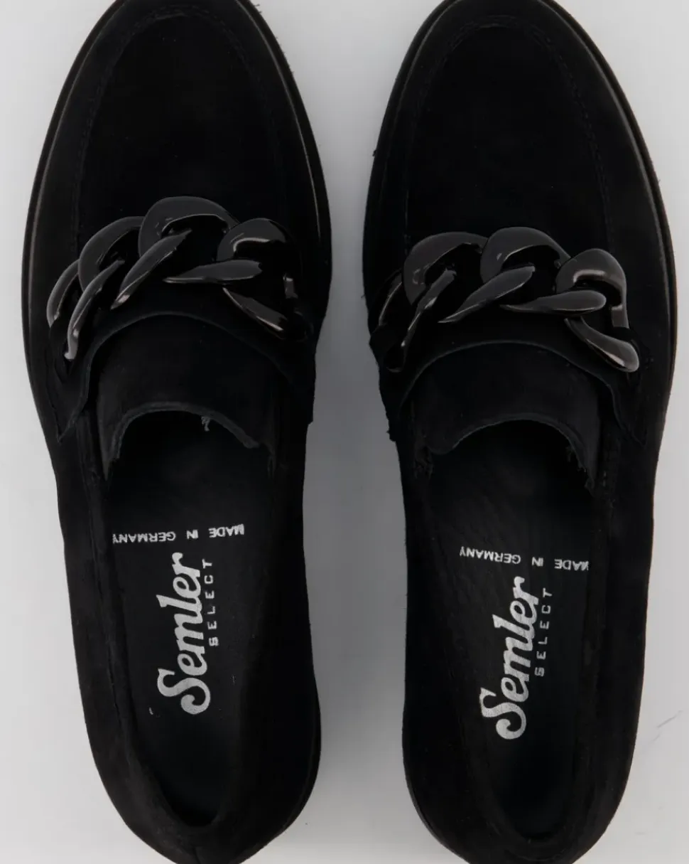 Elena Slipper in Schwarz