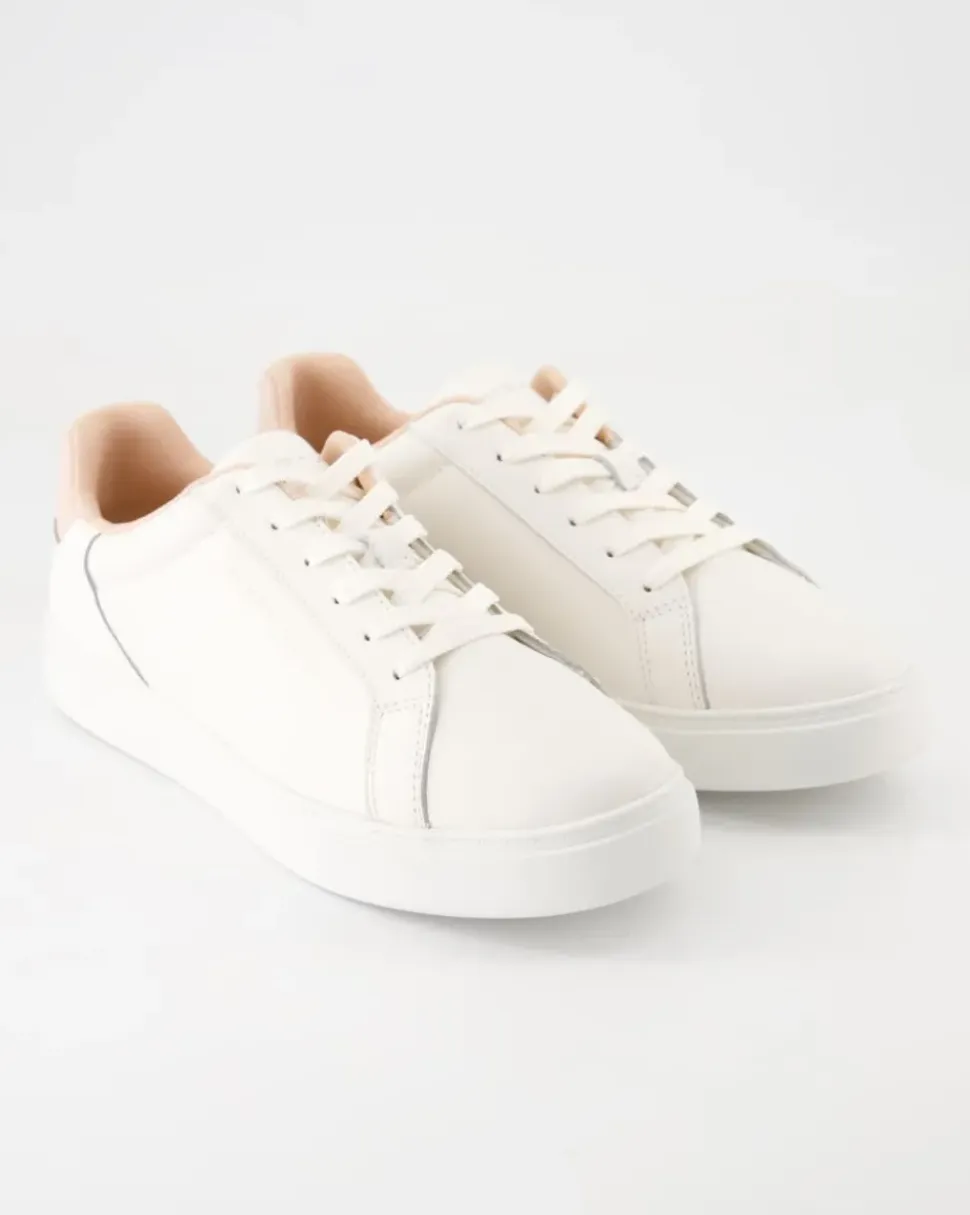 Essential Court Sneaker in Beige