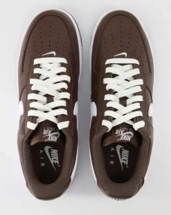 FD7039-200 Sneaker in Braun