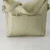 Feel Wild Hobo Handtasche in Beige