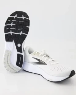 Ghost 16 Sportschuhe in Weiß
