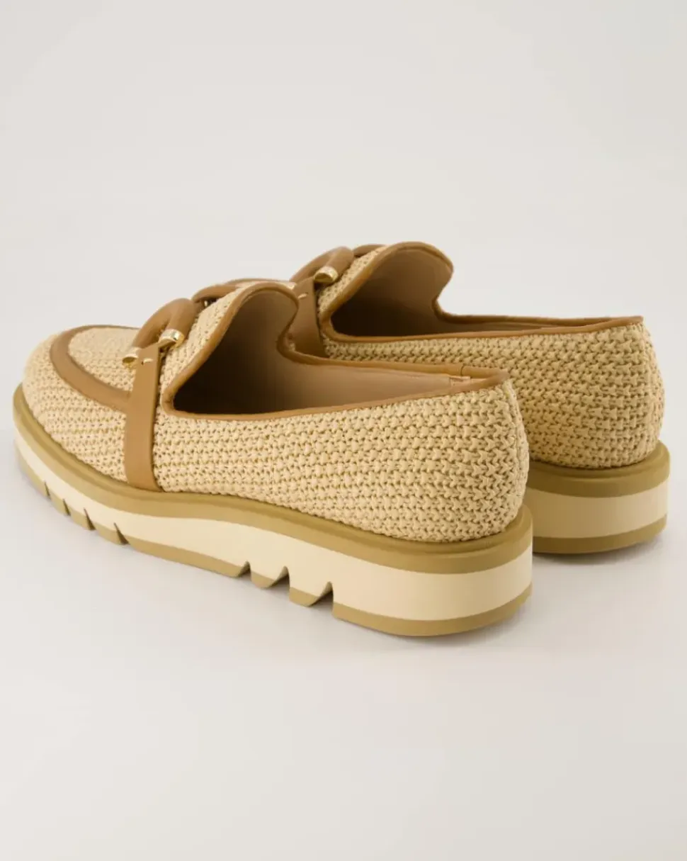 Ginevra Slipper in Beige