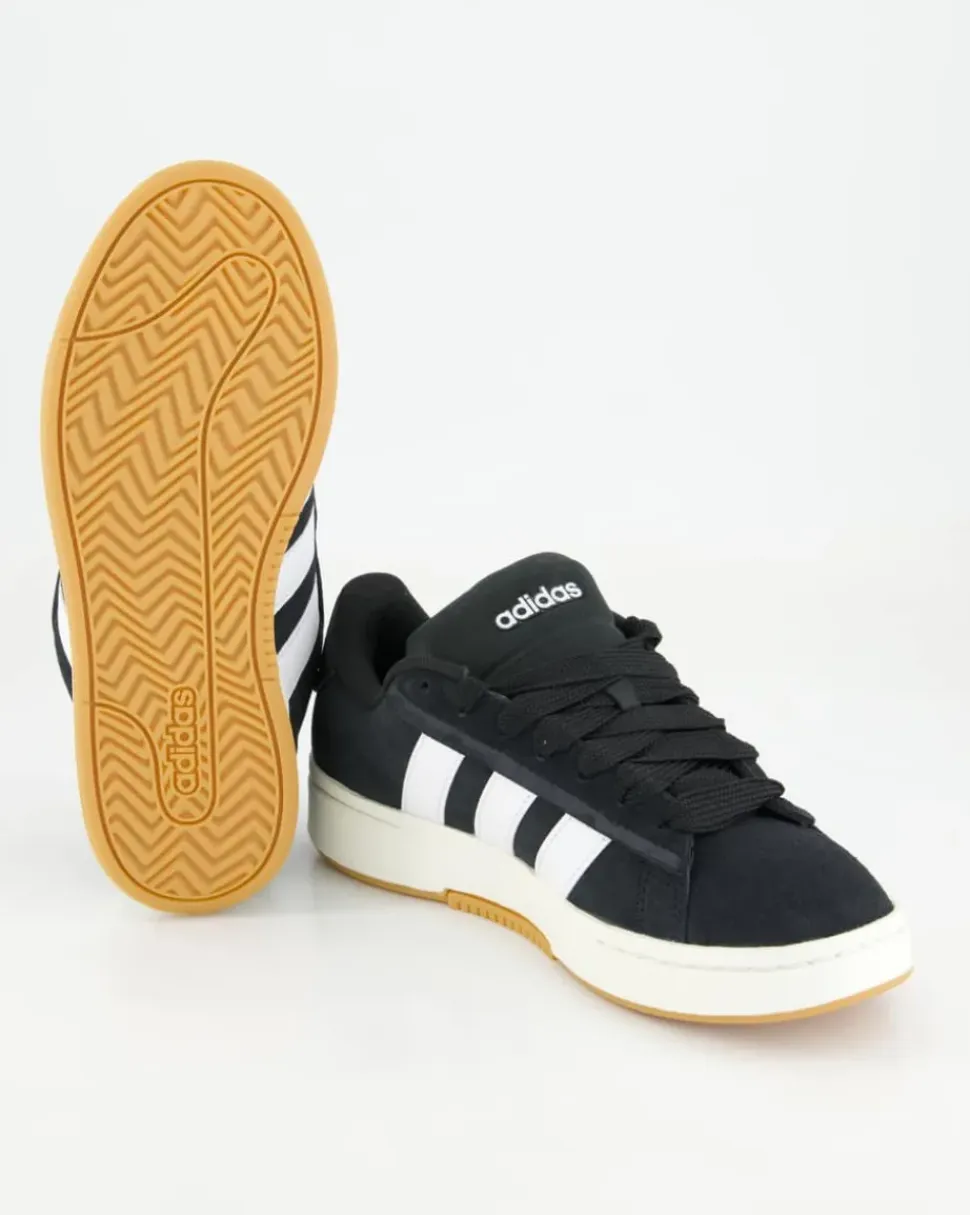 Grand Court Alpha Sneaker in Schwarz