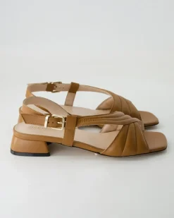 G168 Sandalen in Braun