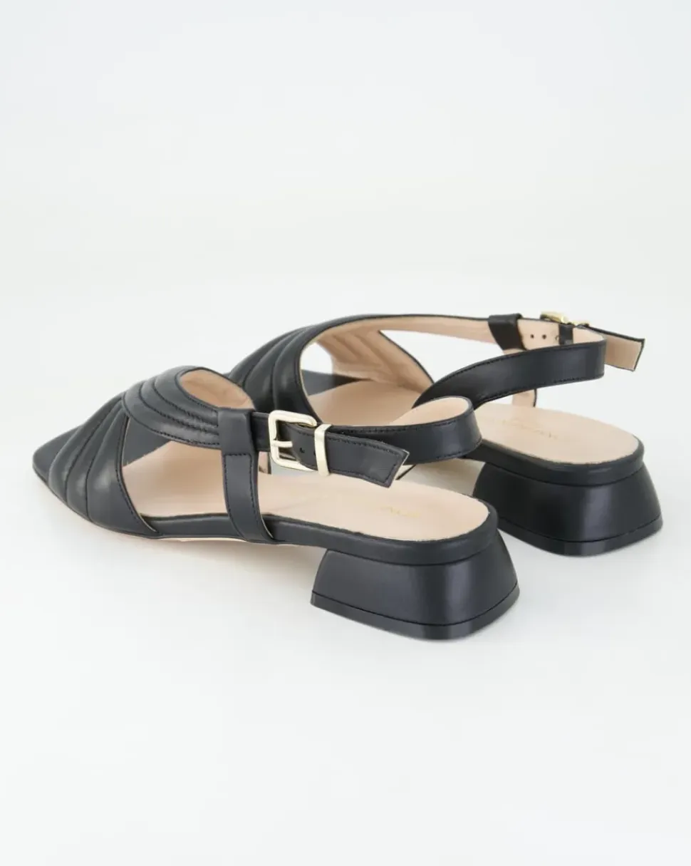 G168 Sandalen in Schwarz