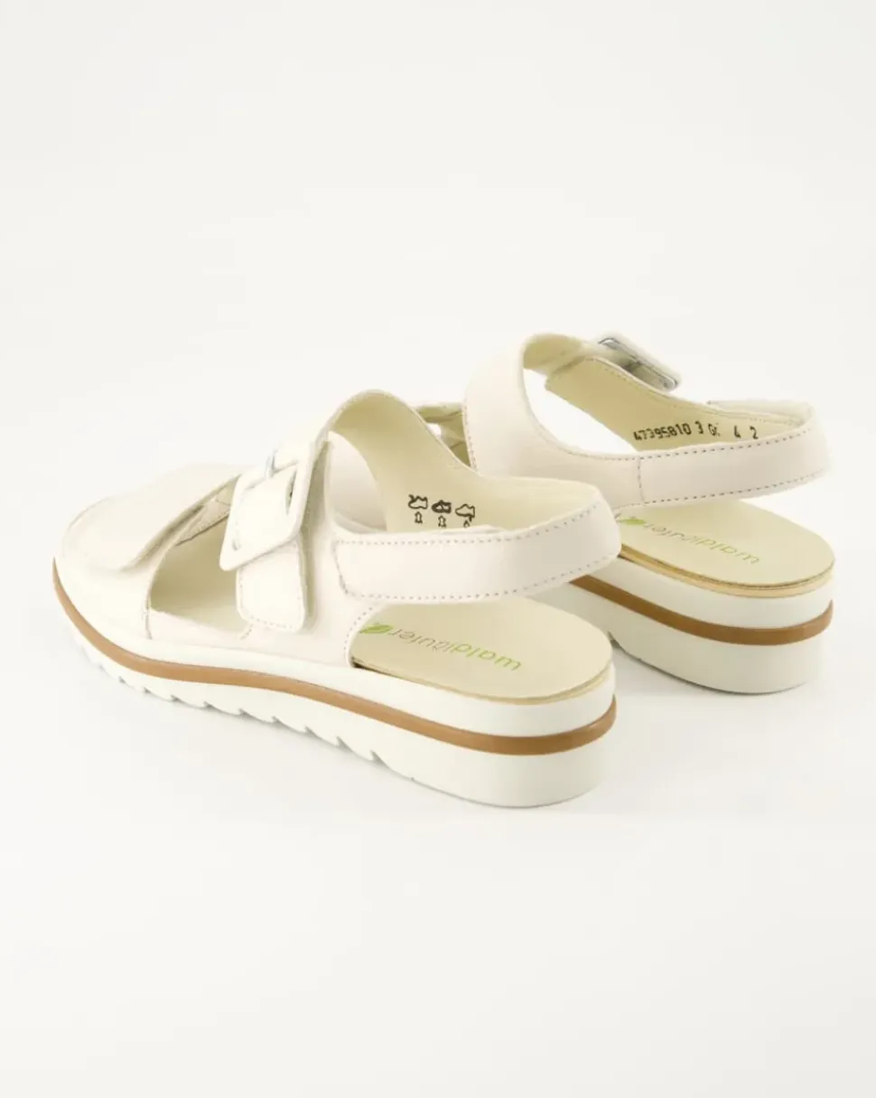 Hakura Sandalen in Beige