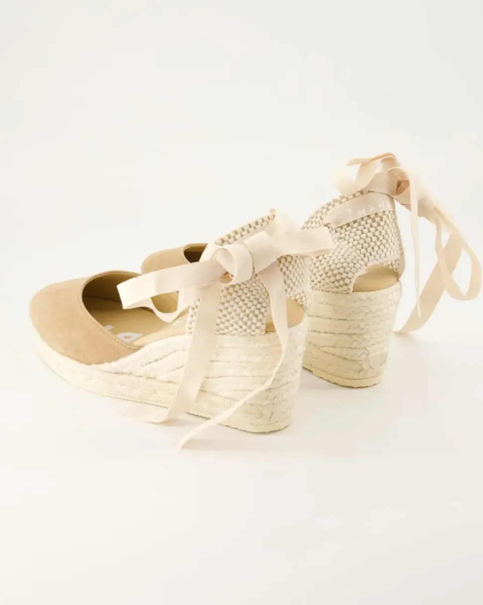 Hamptons Wedges in Beige