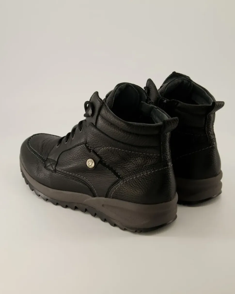 Helle Winterstiefel in Schwarz