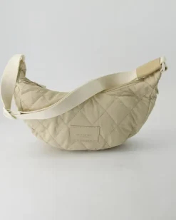 Hetta Halfmoon Bag Umhängetasche in Beige