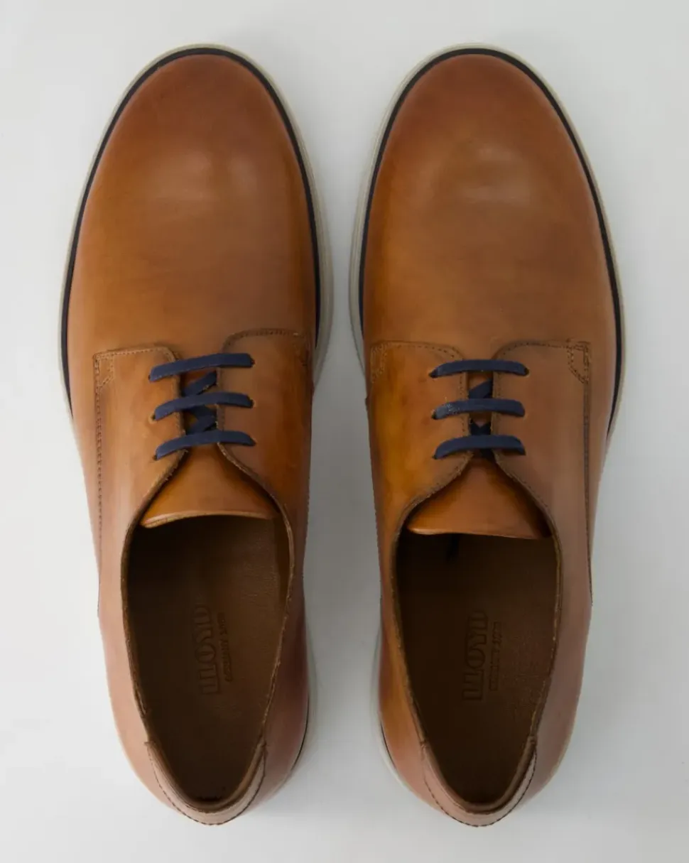 HILLARY Schnürschuhe in Braun