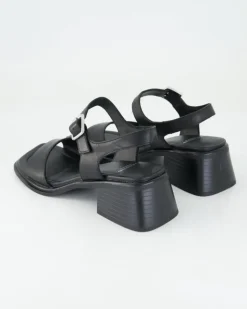 Ines Sandalen in Schwarz