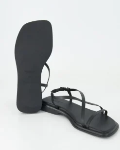 Izzy Sandalen in Schwarz