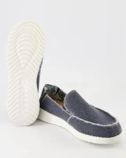 John Slipper in Blau