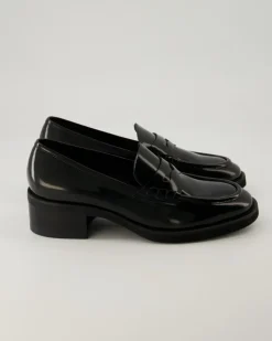 K106M Slipper in Schwarz