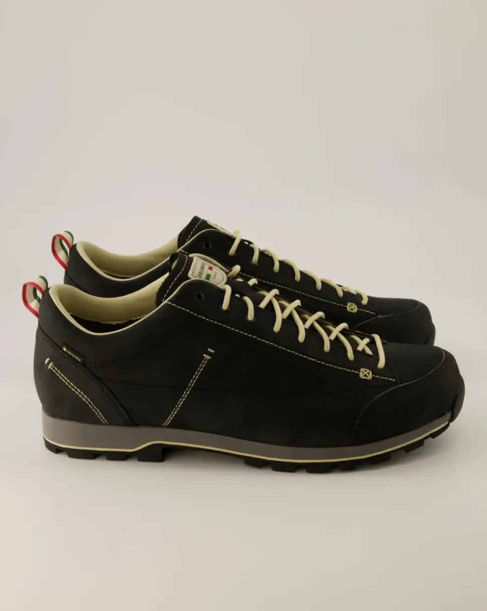 Low Fg GTX Schnürschuhe in Schwarz