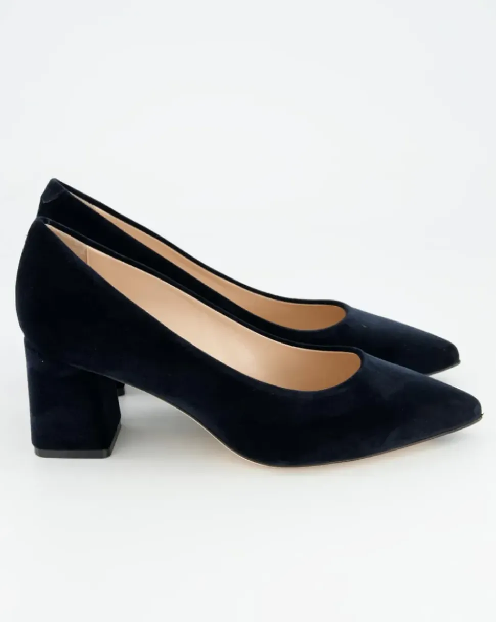 L01 Pumps in Blau