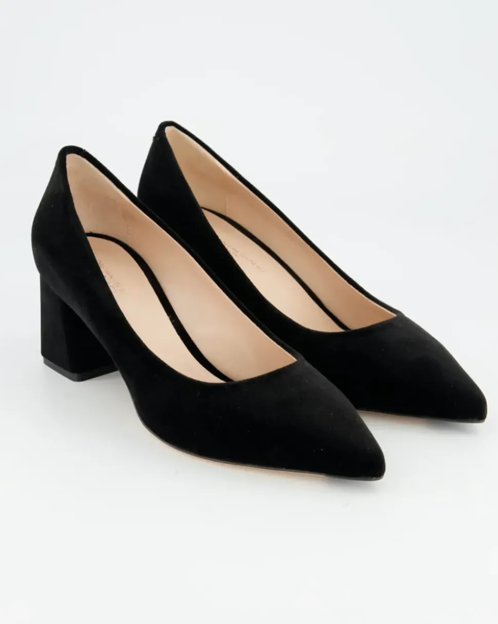 L01 Pumps in Schwarz