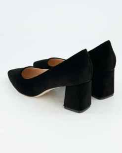 L01 Pumps in Schwarz