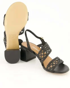 L9102 Sandalen in Schwarz