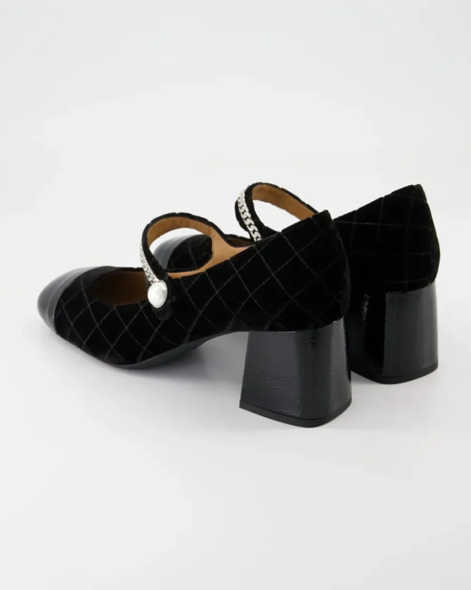 MAME Pumps in Schwarz