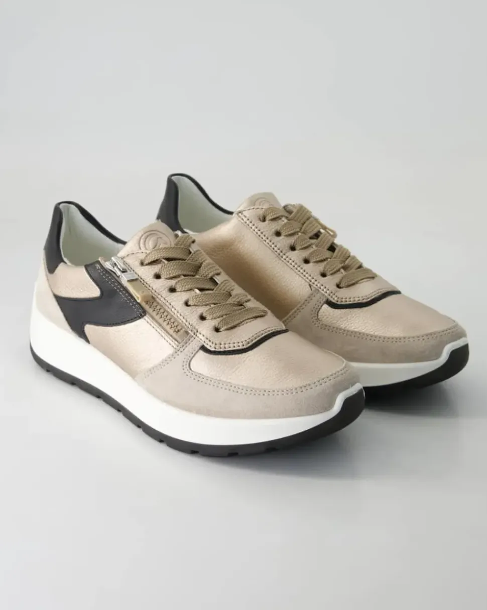 NEW YORK Sneaker in Beige