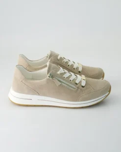 OSAKA Schnürschuhe in Beige