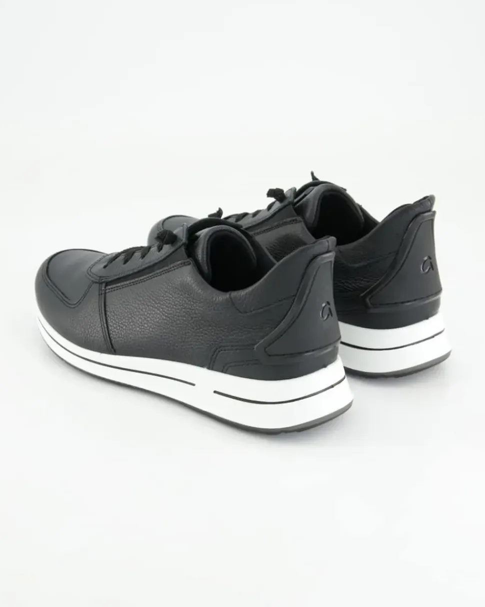 OSAKA Sneaker in Schwarz