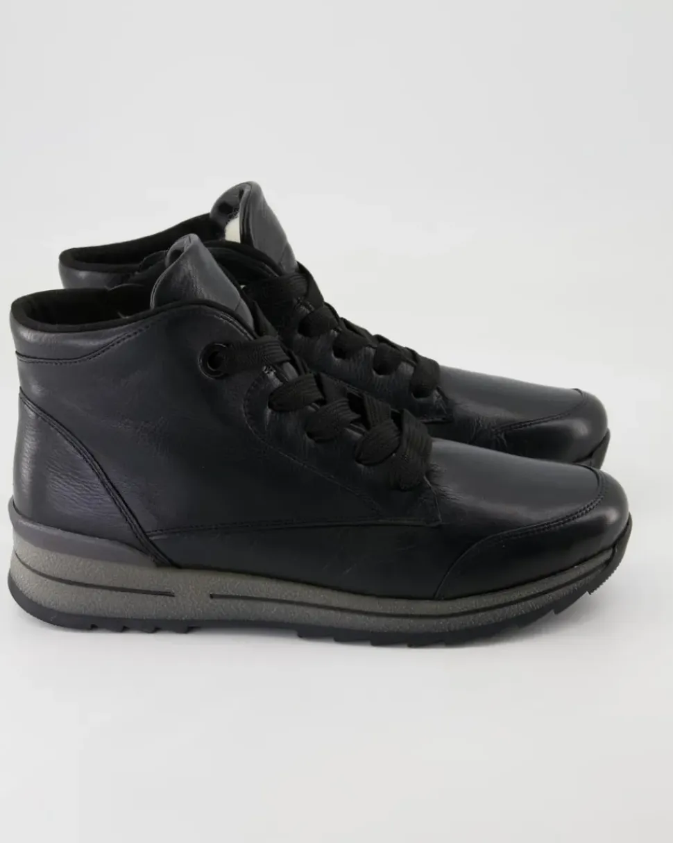 OSAKA Stiefeletten in Schwarz